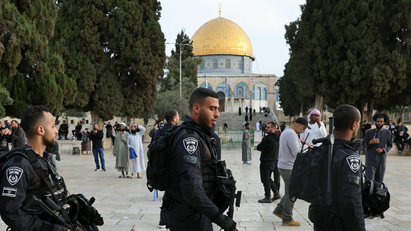 Israel considers restricting access to Al-Aqsa Mosque during Ramadan : NPR