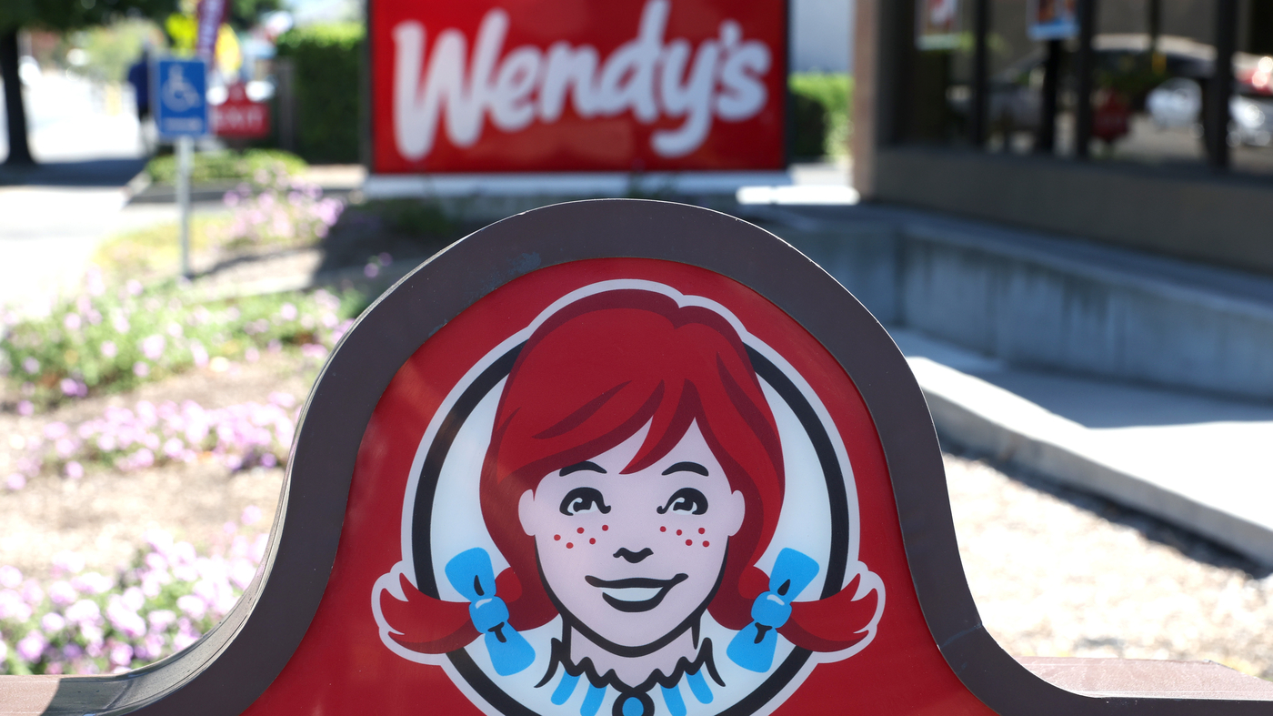 No, Wendy’s says it isn’t planning to introduce surge pricing : NPR