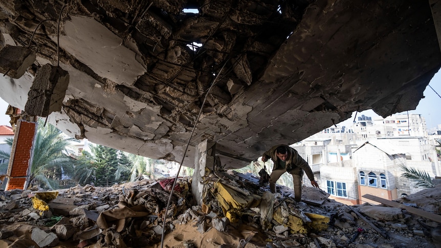 Gaza mediators warn against Rafah ground invasion after 44 killed in Israeli air strikes