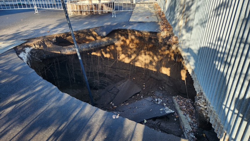 Sinkhole opens in Sydney’s south just days after similar incident